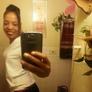 Meet your Posher, Kelli